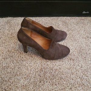 Leather heels